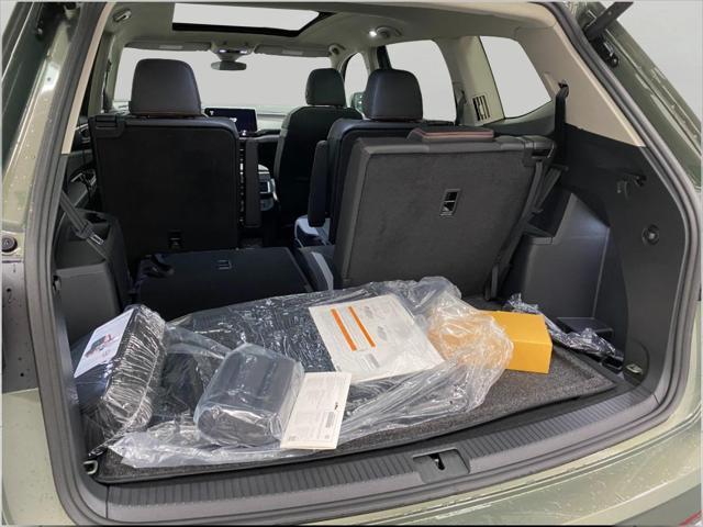 new 2025 Volkswagen Atlas car, priced at $47,611