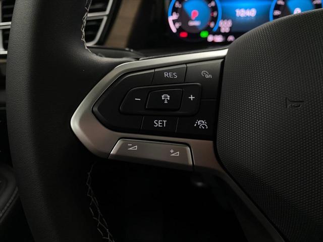 new 2025 Volkswagen Atlas car, priced at $40,712