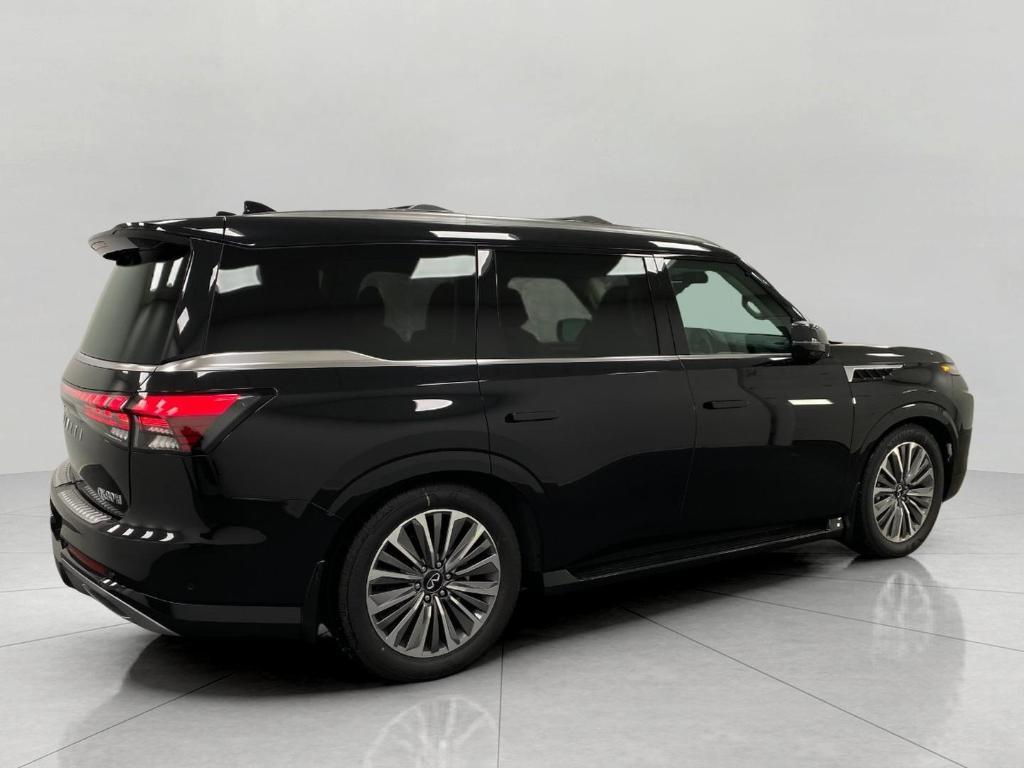 new 2025 INFINITI QX80 car, priced at $108,485