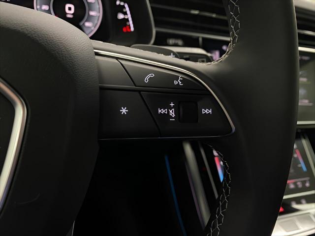 new 2025 Audi Q7 car, priced at $81,114