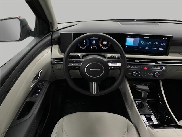 new 2025 Hyundai Tucson car, priced at $31,211