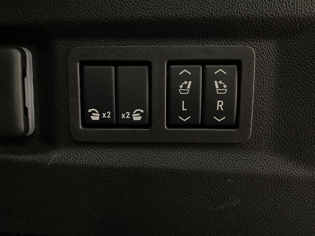 used 2025 GMC Yukon car, priced at $84,119