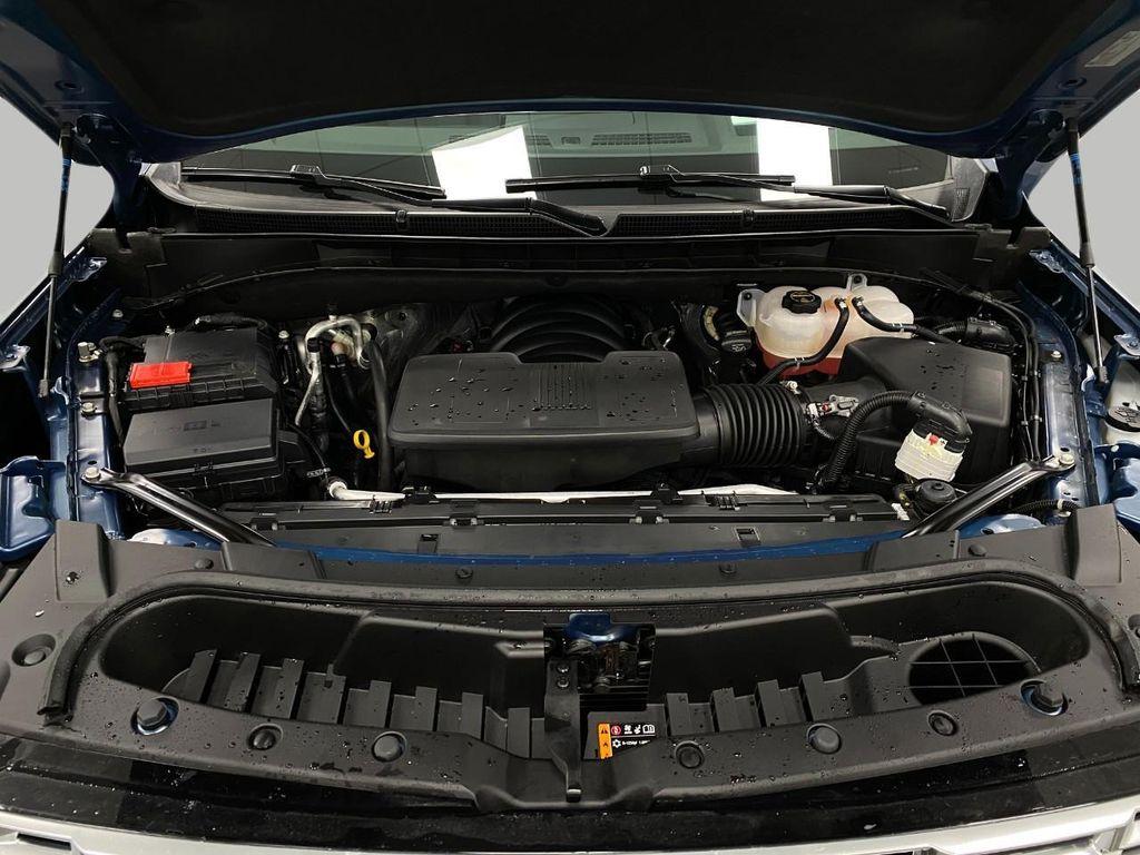 used 2025 GMC Yukon car, priced at $84,119