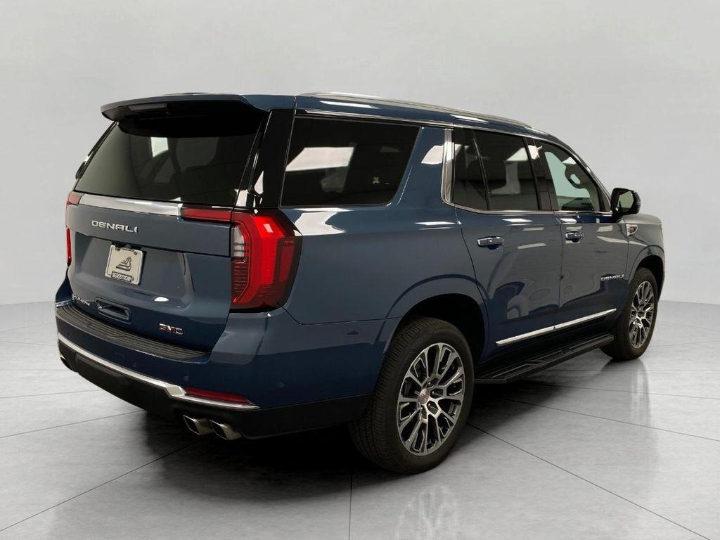 used 2025 GMC Yukon car, priced at $84,119