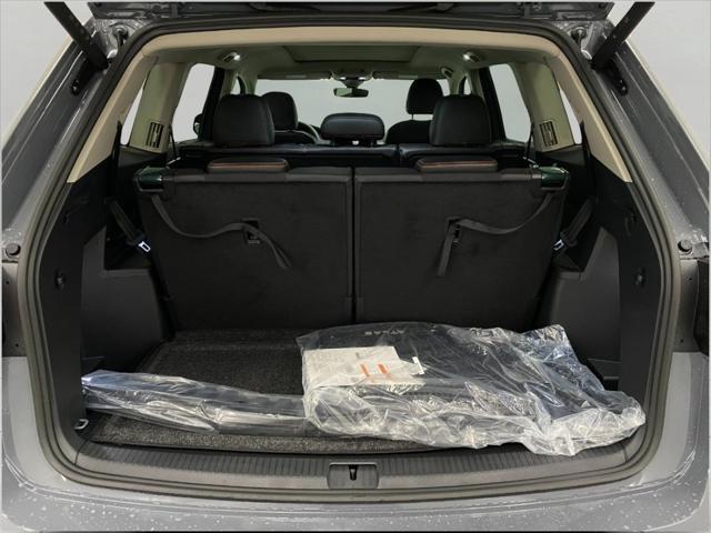 new 2025 Volkswagen Atlas car, priced at $47,045