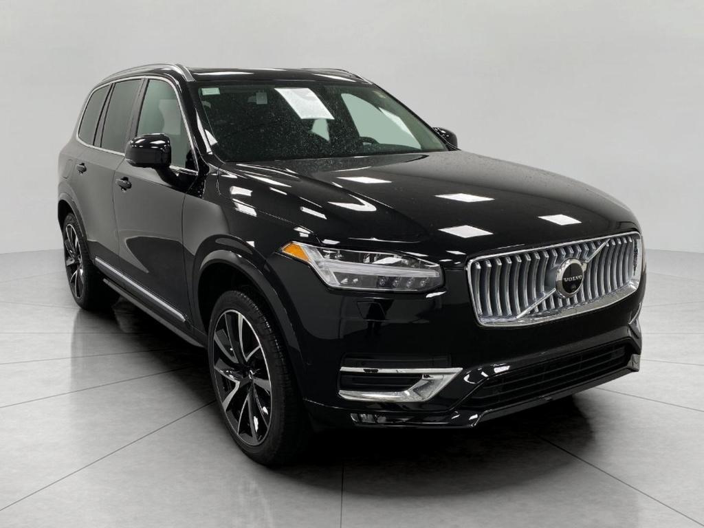 new 2025 Volvo XC90 car, priced at $71,310