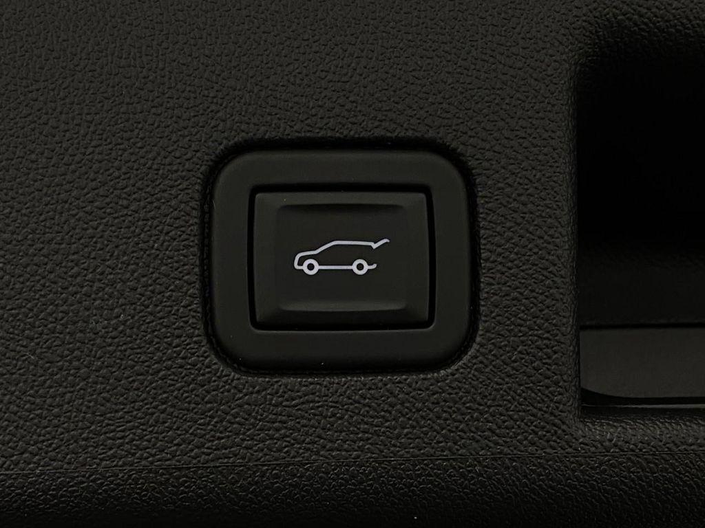 used 2023 Chevrolet Equinox car, priced at $27,776