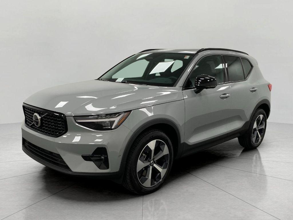 new 2026 Volvo XC40 car, priced at $50,150