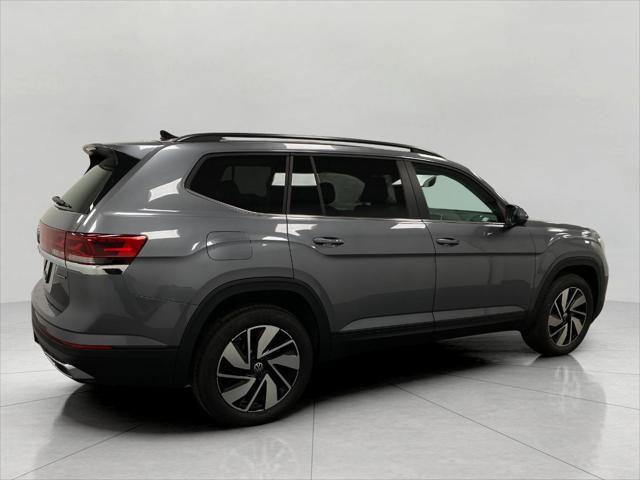 new 2025 Volkswagen Atlas car, priced at $43,924