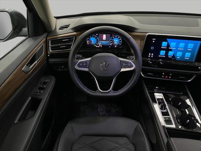 new 2025 Volkswagen Atlas car, priced at $43,924
