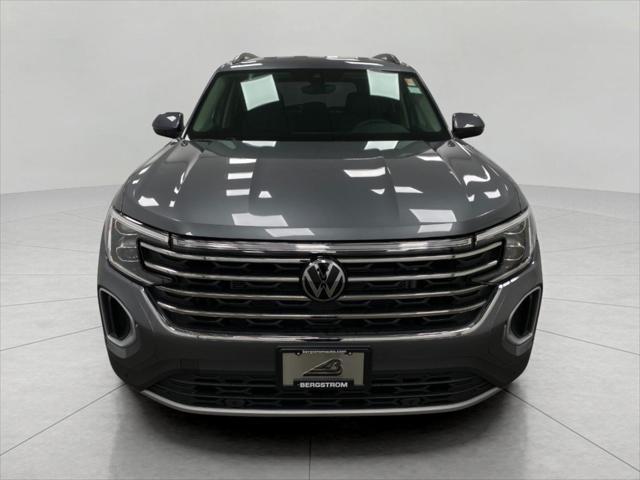 new 2025 Volkswagen Atlas car, priced at $43,924
