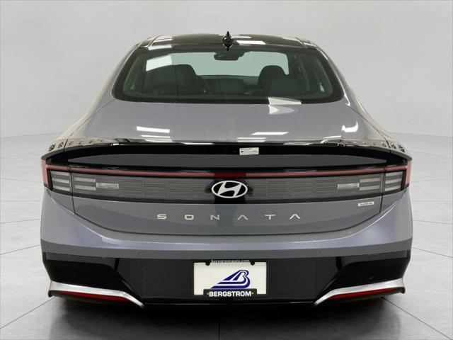 new 2025 Hyundai Sonata Hybrid car, priced at $37,921