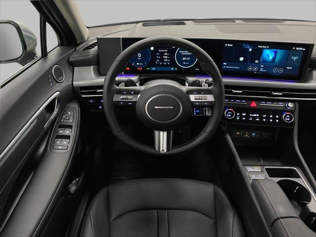 new 2025 Hyundai Sonata Hybrid car, priced at $37,921