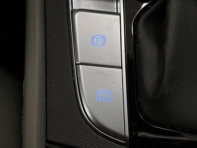 new 2025 Hyundai Elantra car, priced at $24,485