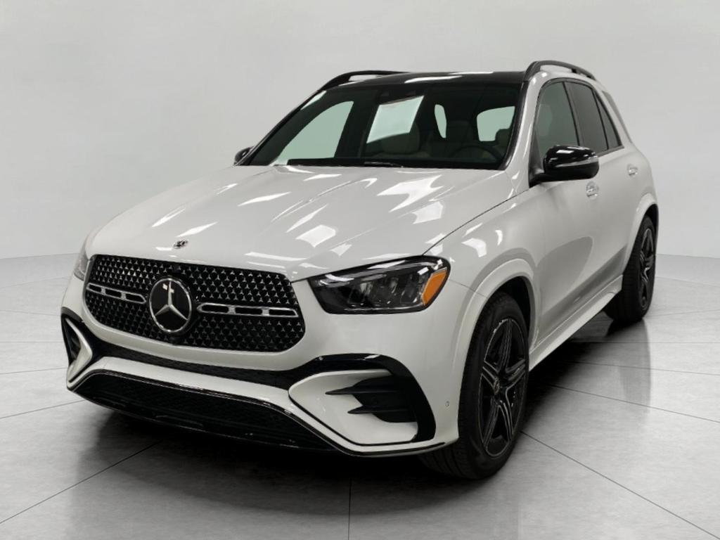 new 2025 Mercedes-Benz GLE 450 car, priced at $85,630