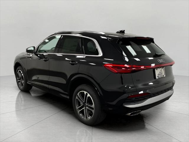 new 2025 Audi Q5 car, priced at $59,381