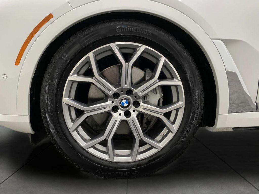 used 2025 BMW X7 car, priced at $86,288