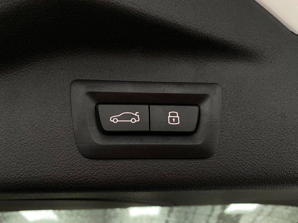 used 2025 BMW X7 car, priced at $86,288