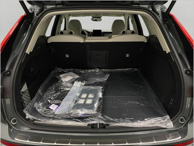 new 2026 Volvo XC60 Plug-In Hybrid car, priced at $80,310