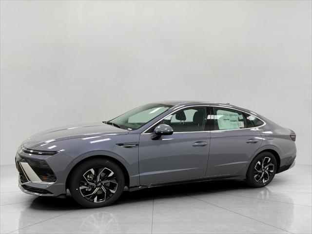 new 2025 Hyundai Sonata car, priced at $29,442