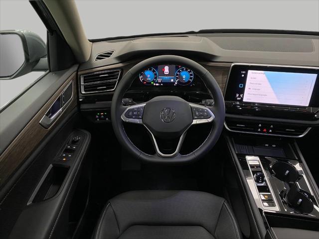 new 2025 Volkswagen Atlas car, priced at $48,771