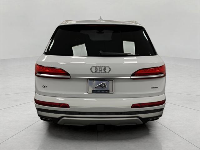 new 2025 Audi Q7 car, priced at $79,311