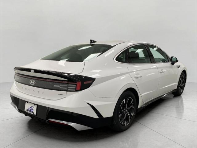 new 2025 Hyundai Sonata car, priced at $29,951