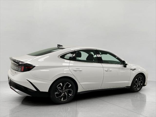 new 2025 Hyundai Sonata car, priced at $29,951
