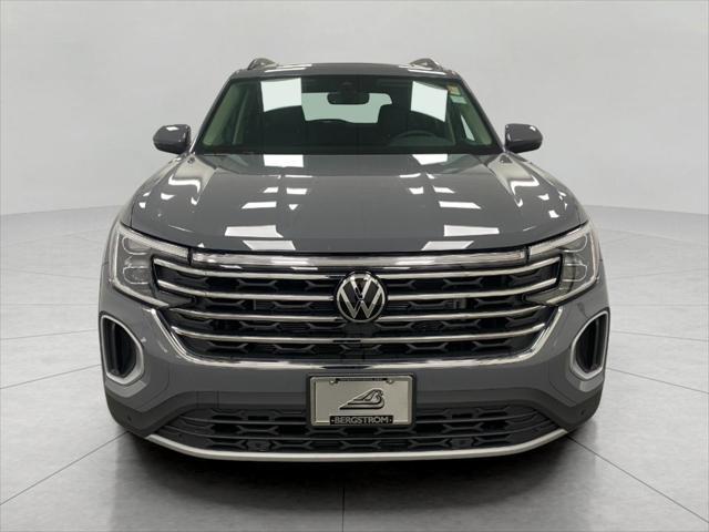 new 2025 Volkswagen Atlas car, priced at $46,431