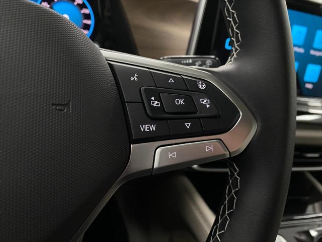 new 2025 Volkswagen Atlas car, priced at $45,321