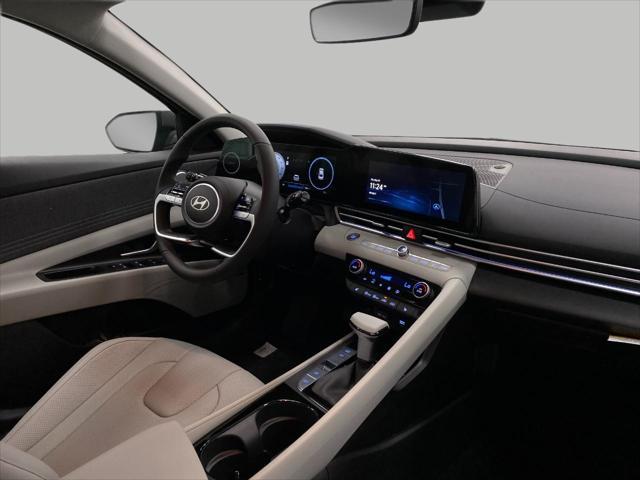 new 2025 Hyundai Elantra car, priced at $27,291
