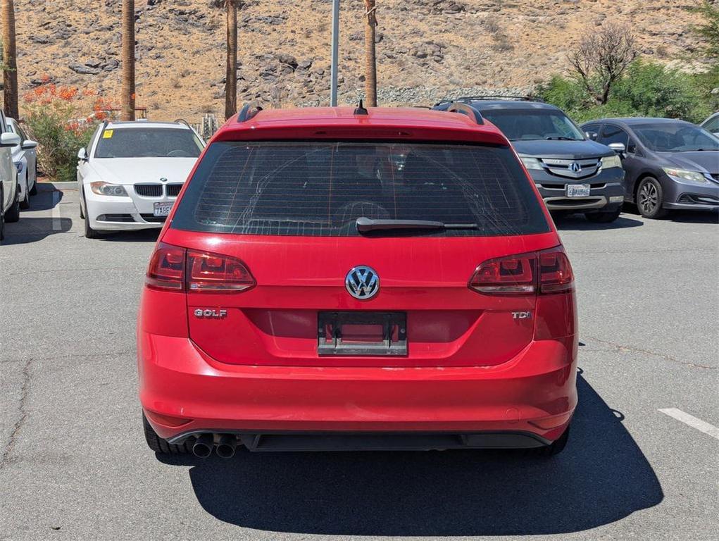 used 2015 Volkswagen Golf SportWagen car, priced at $11,990