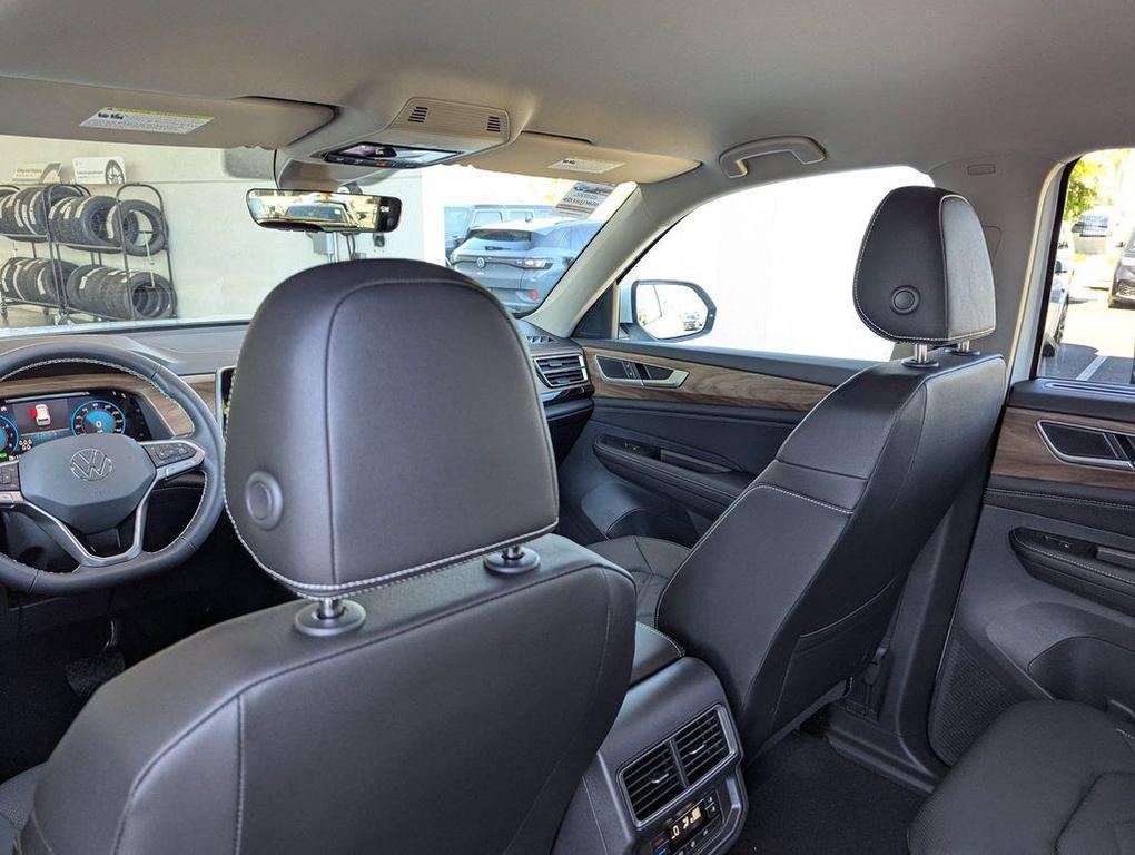new 2026 Volkswagen Atlas car, priced at $48,635