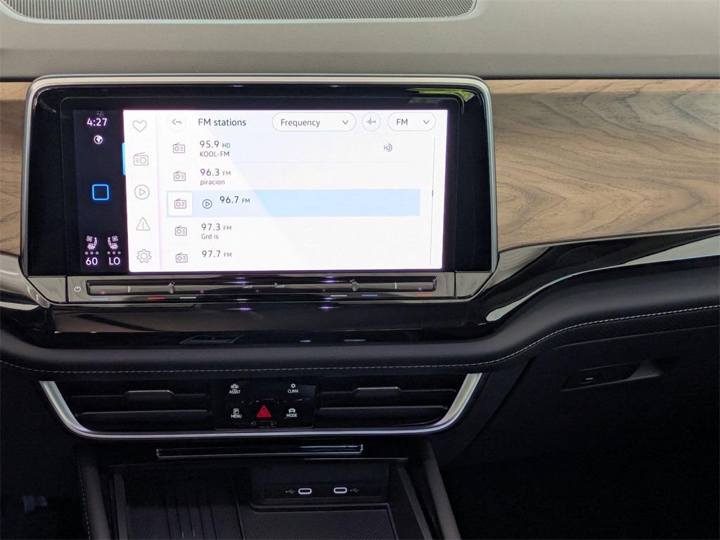 new 2025 Volkswagen Atlas car, priced at $45,059