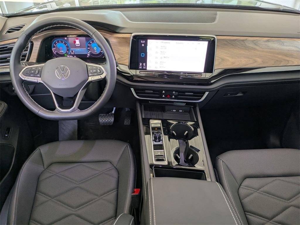 new 2025 Volkswagen Atlas car, priced at $45,059