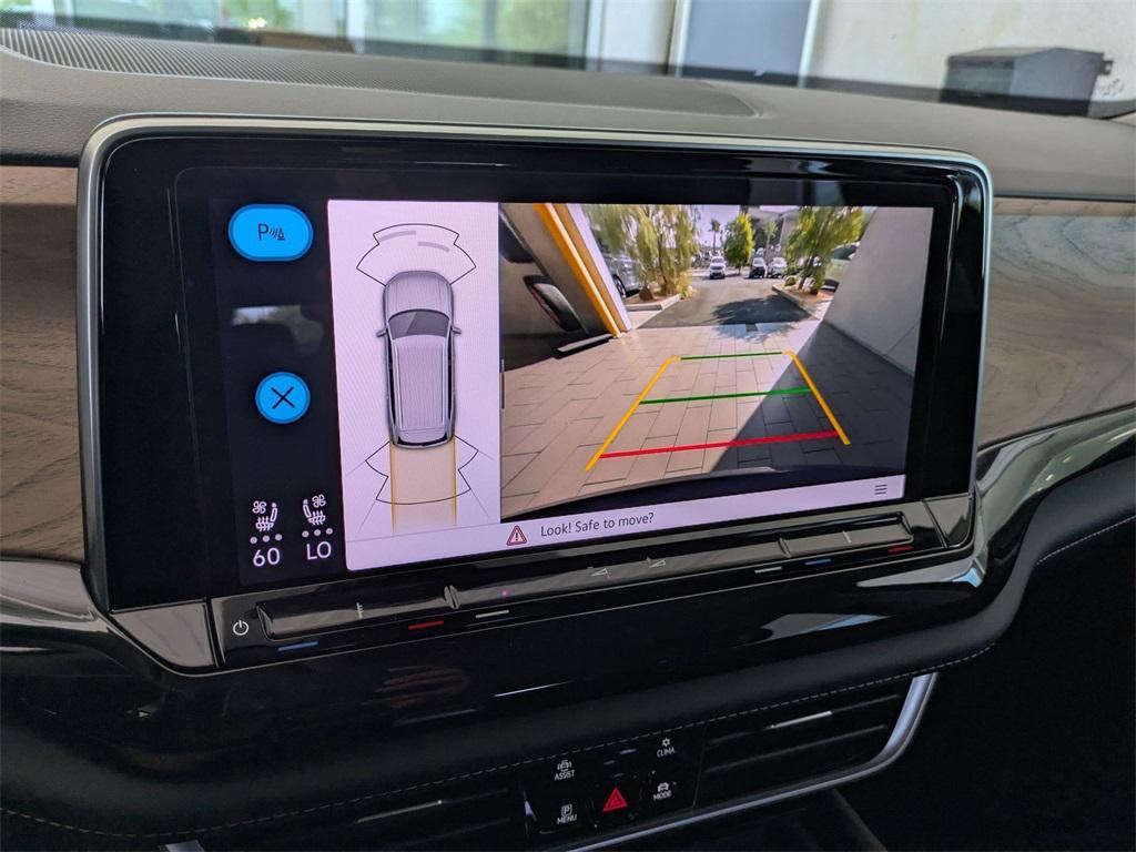 new 2025 Volkswagen Atlas car, priced at $45,059