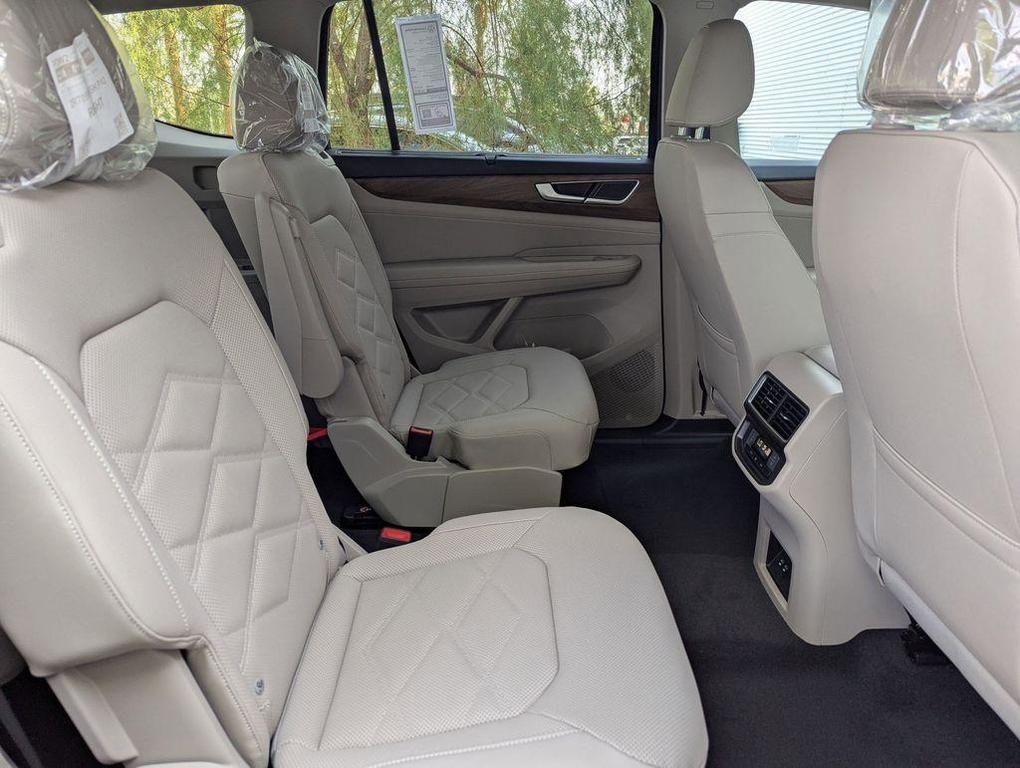 new 2026 Volkswagen Atlas car, priced at $48,775