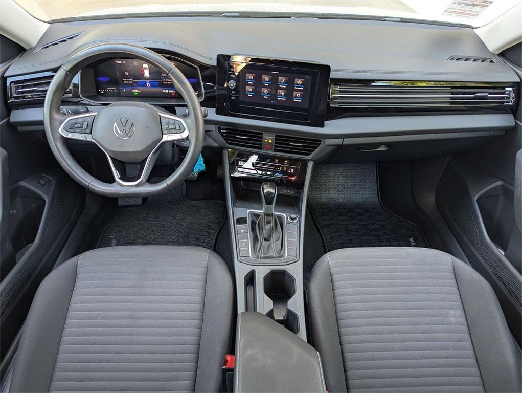 used 2025 Volkswagen Jetta car