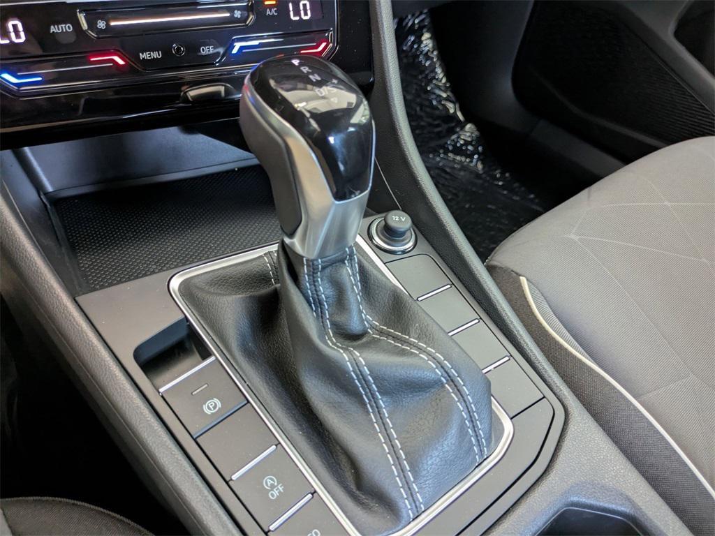 new 2025 Volkswagen Jetta car, priced at $24,584