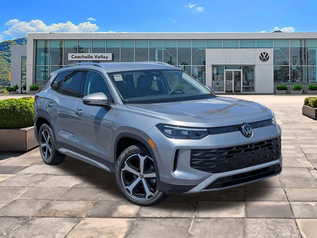 new 2025 Volkswagen Tiguan car, priced at $35,182