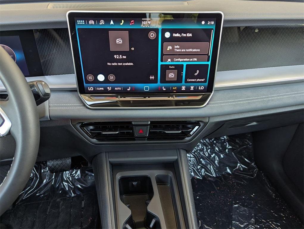 new 2025 Volkswagen Tiguan car, priced at $37,015