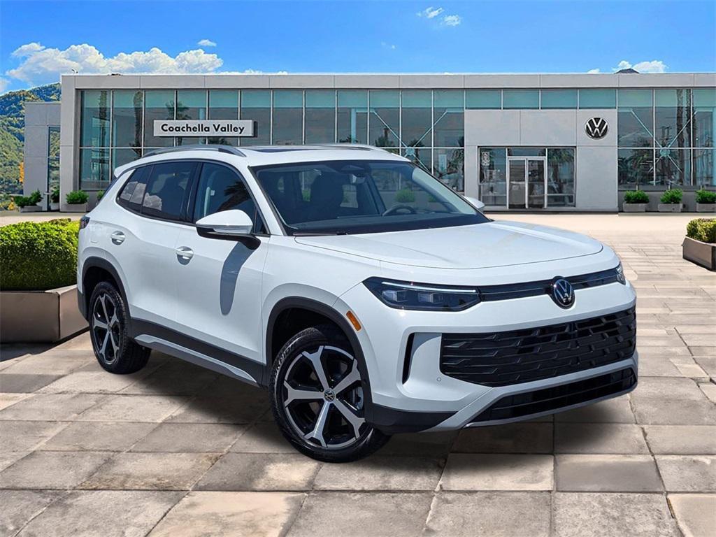 new 2025 Volkswagen Tiguan car, priced at $37,015