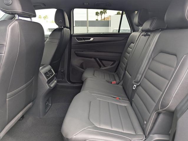 new 2025 Volkswagen Atlas Cross Sport car, priced at $52,296