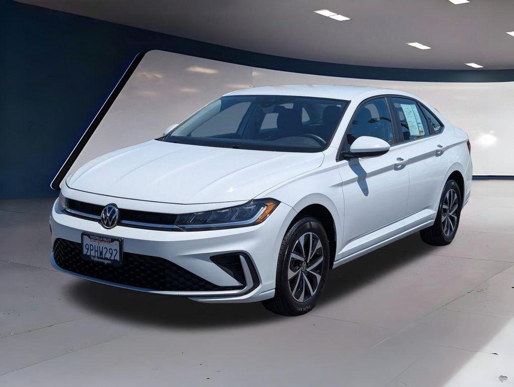 used 2025 Volkswagen Jetta car