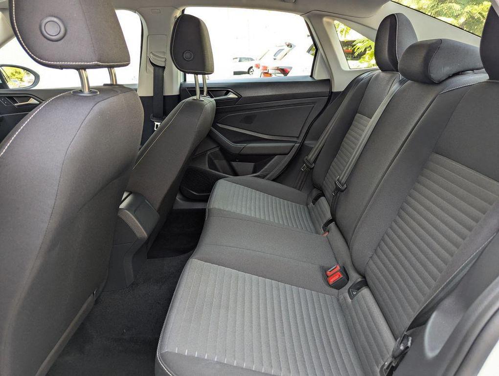 used 2025 Volkswagen Jetta car