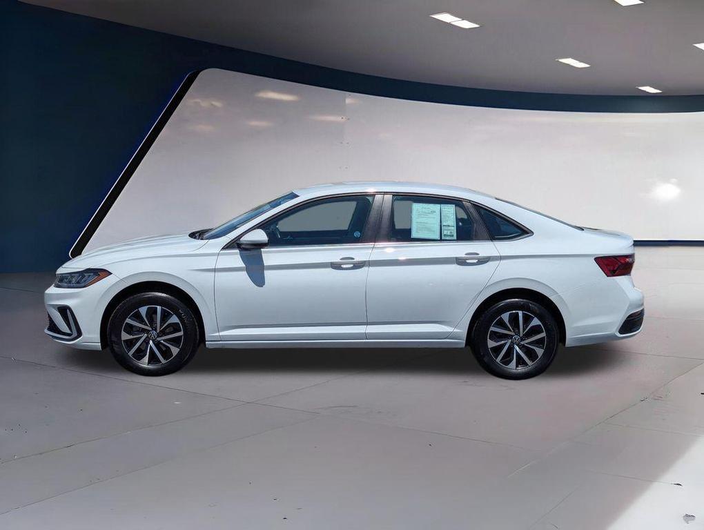 used 2025 Volkswagen Jetta car