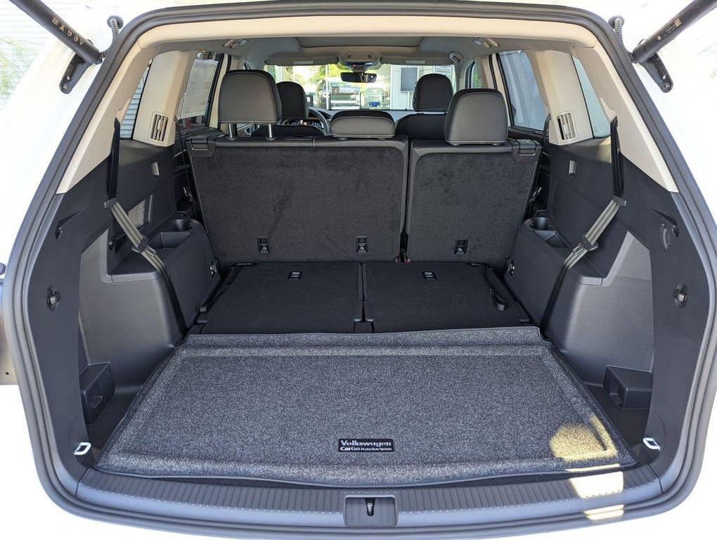 new 2026 Volkswagen Atlas car, priced at $49,330