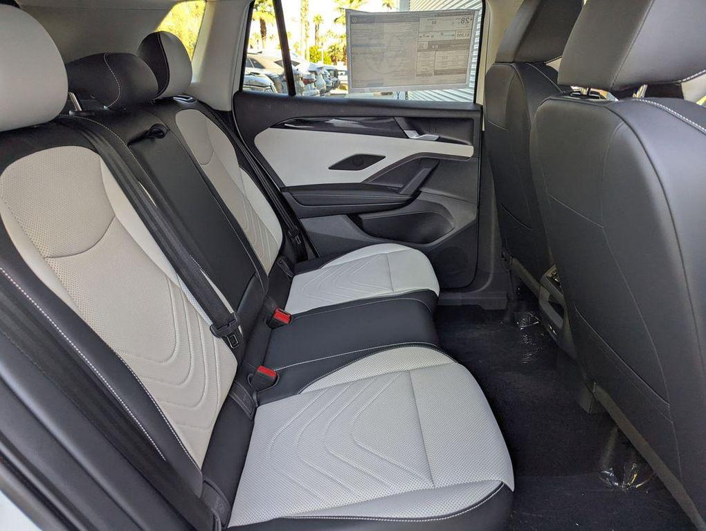 new 2025 Volkswagen Tiguan car, priced at $36,086