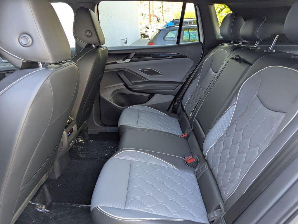 new 2025 Volkswagen Tiguan car, priced at $40,459