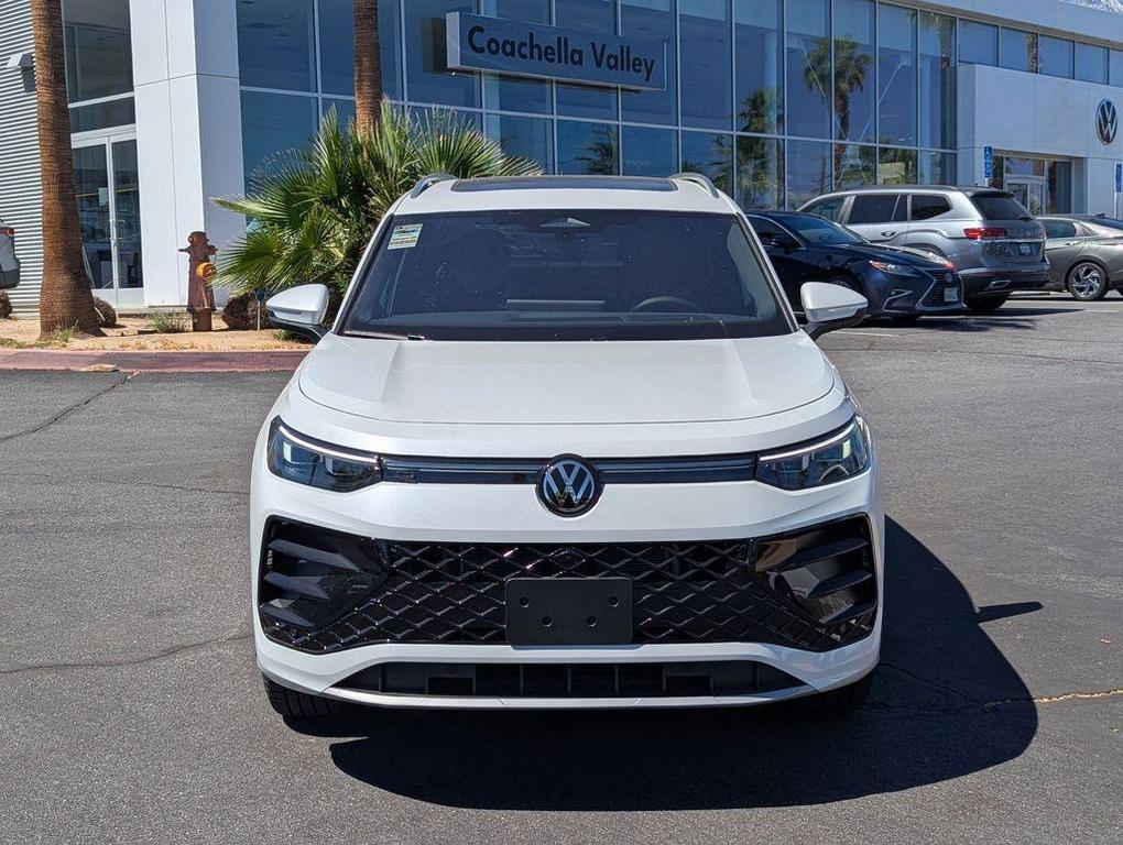 new 2025 Volkswagen Tiguan car, priced at $40,459